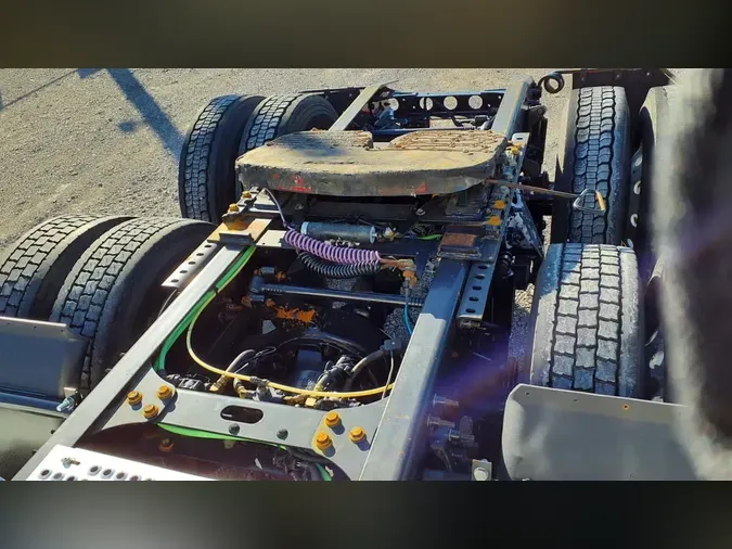 2020 NAVISTAR INTERNATIONAL LT625 DAYCAB T/A