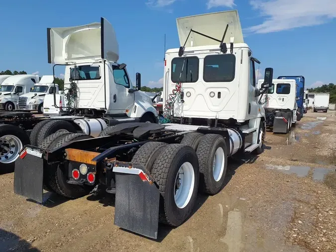 2018 FREIGHTLINER CASCADIA 125