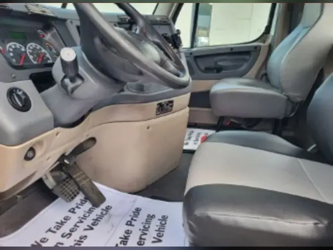 2019 FREIGHTLINER/MERCEDES CASCADIA 125accf6ed379b6e6e7609f5307aebf79d4