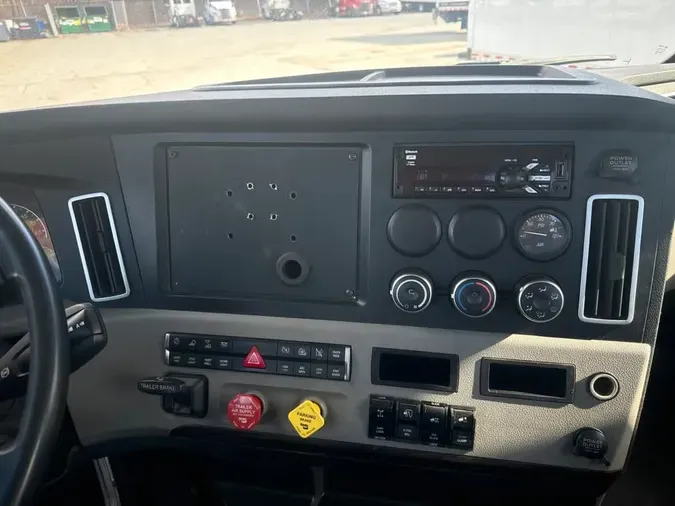 2019 FREIGHTLINER/MERCEDES NEW CASCADIA 126