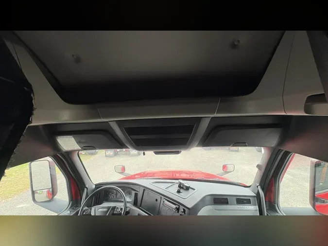 2022 Freightliner Cascadia