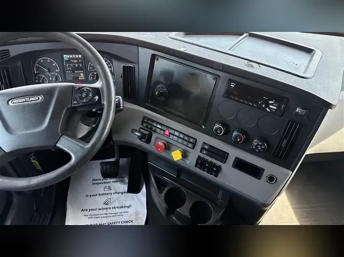 2020 FREIGHTLINER CA126