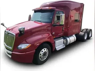 2018 International LT625