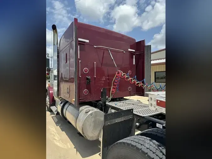 2023 KENWORTH W900L