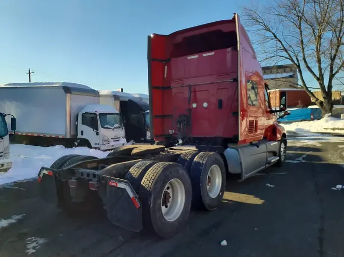 2020 NAVISTAR INTERNATIONAL LT625 SLPR CAB