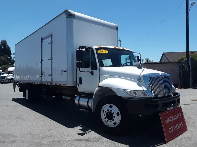 2017 NAVISTAR INTERNATIONAL 4300