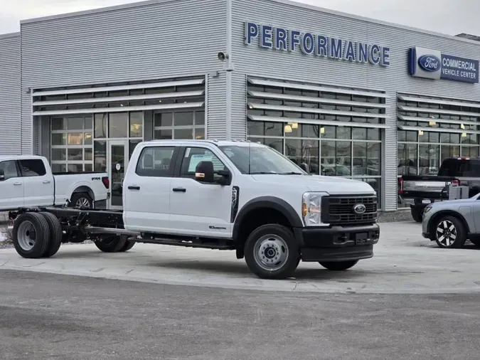 2024 Ford Super Duty F-550 DRW