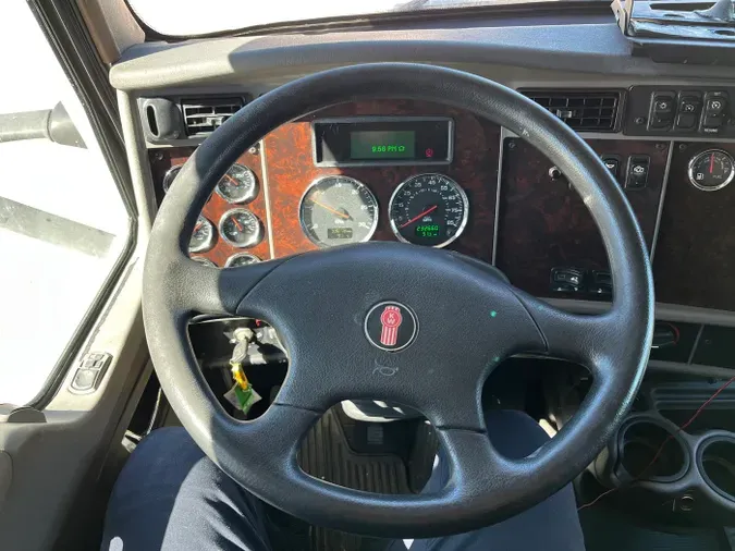 2012 Kenworth T270