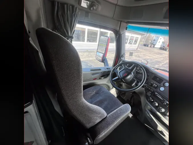 2020 Peterbilt 579