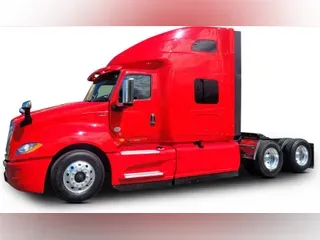 2023 International LT625