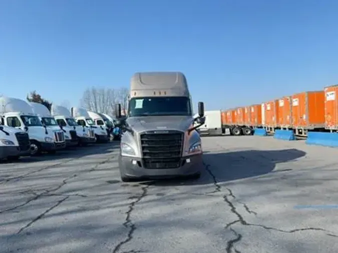 2021 Freightliner Cascadia