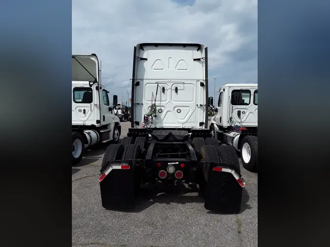 2019 FREIGHTLINER/MERCEDES NEW CASCADIA PX12664