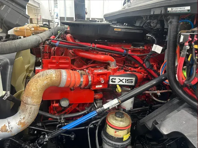 2022 International LT625