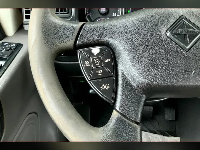 2020 INT LT625 6x4