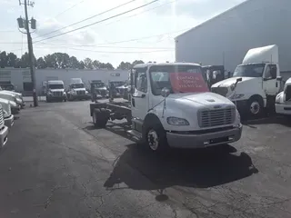 2020 FREIGHTLINER M2 106