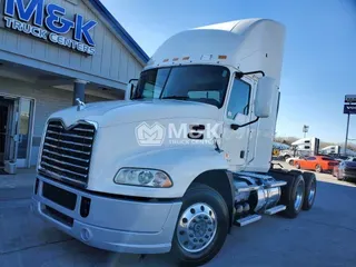 2018 MACK CXU613