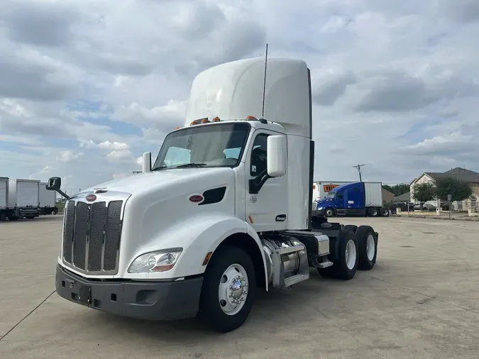 2020 Peterbilt 579acf77535356e014ea91801c284469e6a