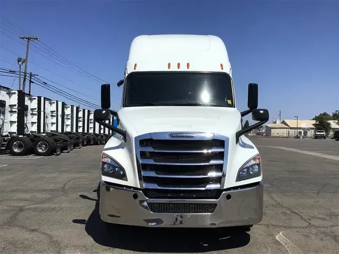 2020 FREIGHTLINER CA126acfa08978b43b83011baac3c3204ce32