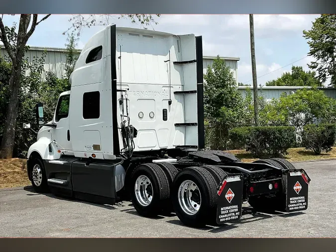 2022 INT LT625 6x4