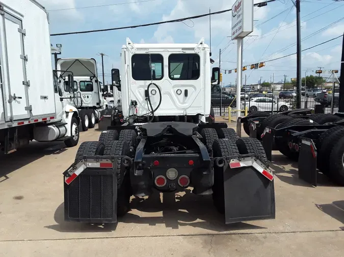 2018 FREIGHTLINER/MERCEDES CASCADIA 125