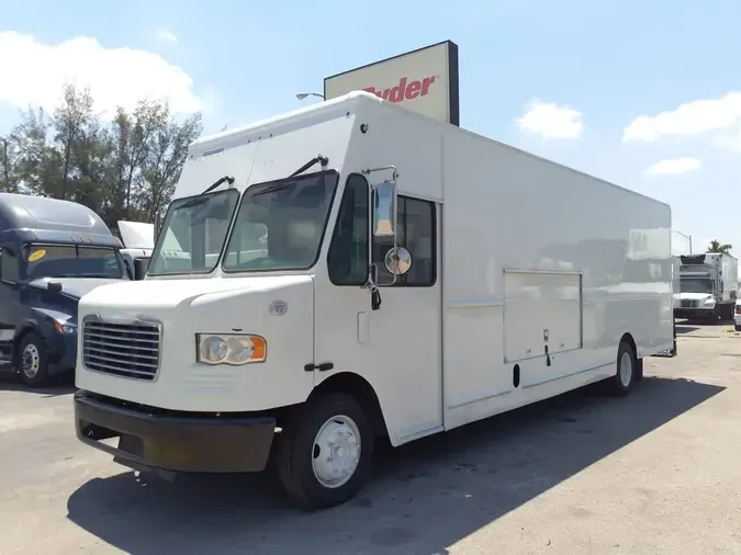 2018 FRTLR CUSTOM CHASSIS CORP MT55acfddd376031d1b955b423a475bbda00