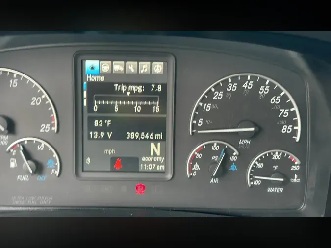 2023 Freightliner Cascadia 126