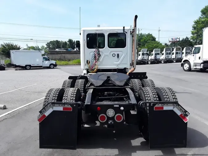 2019 FREIGHTLINER NEW CASCADIA PX12664