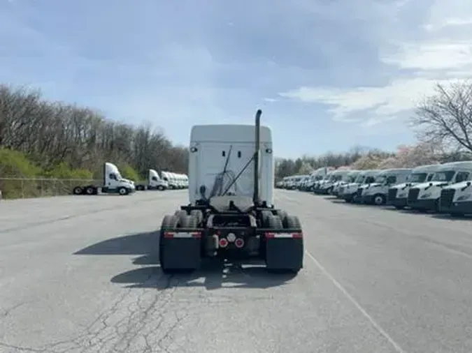 2020 Freightliner Cascadia