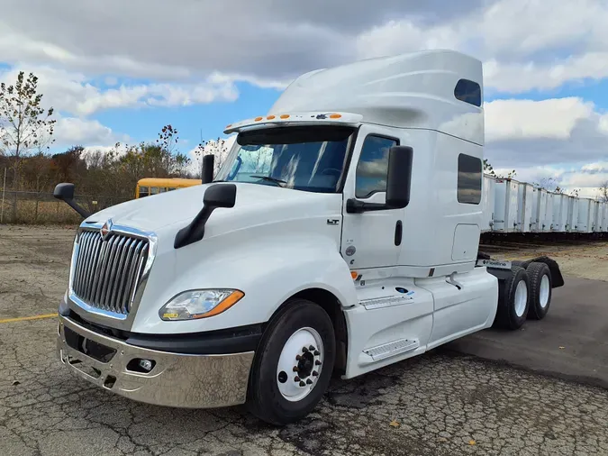 2019 NAVISTAR INTERNATIONAL LT625 SLPR CABad102e28a688531cda35a08567ff9fd2