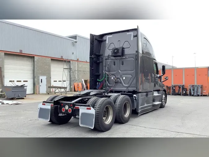 2022 Freightliner Cascadia 126ad142c6e38605db231edfdc0a541b98d
