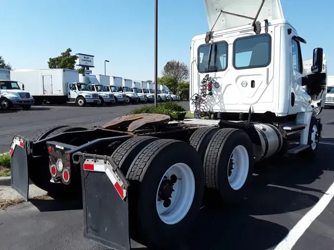 2018 FREIGHTLINER/MERCEDES CASCADIA 125