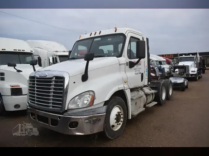 2011 FREIGHTLINER CASCADIA 125ad17a2af458431db57b6844a99279da9