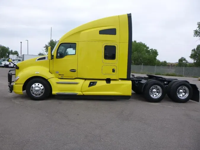 2021 Kenworth T680
