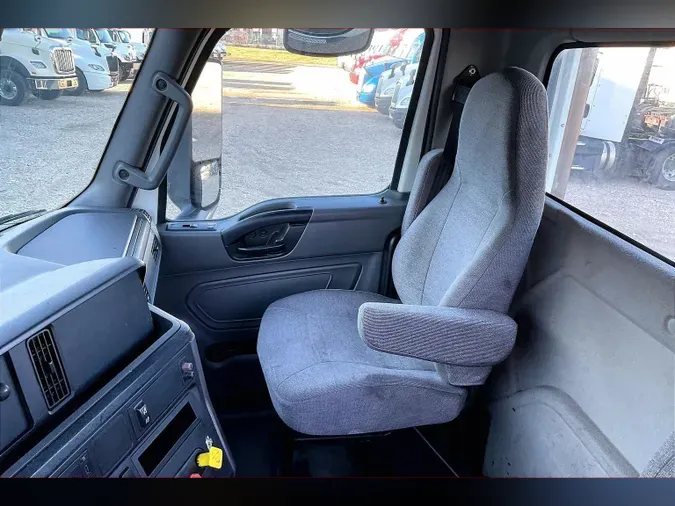 2021 INT LT625 6x4ad1e21f4cfd3962cdb9902319fb23d49