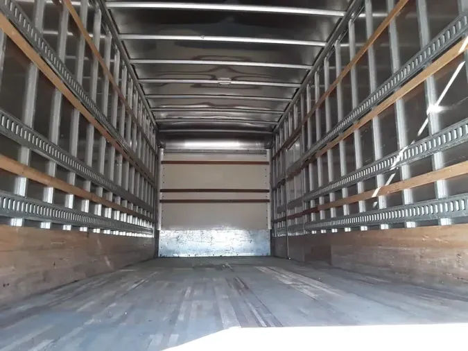 2022 FREIGHTLINER/MERCEDES M2 106