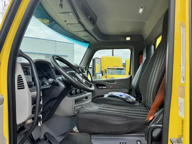 2021 Peterbilt 579