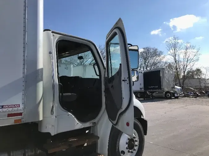 2019 Freightliner M2