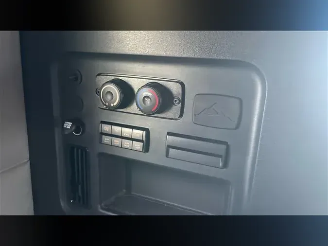 2021 FREIGHTLINER CA126