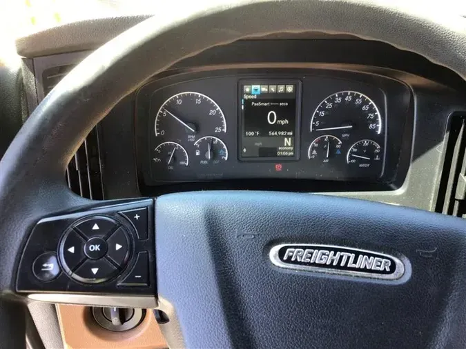 2020 FREIGHTLINER CASCADIA