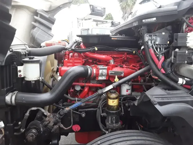 2020 NAVISTAR INTERNATIONAL LT625 DAYCAB T/A