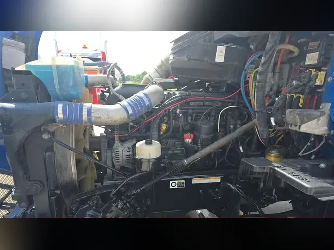 2020 PETERBILT 579
