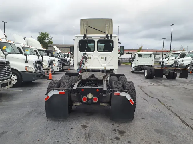 2018 FREIGHTLINER/MERCEDES CASCADIA 125