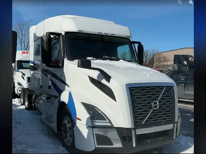 2025 VOLVO VNL64T740ad260f9f90ff1ed5a5482a71a8e4f1c2