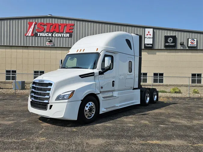 2025 Freightliner PT126SLP