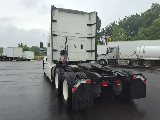 2019 NAVISTAR INTERNATIONAL LT625 SLPR CAB