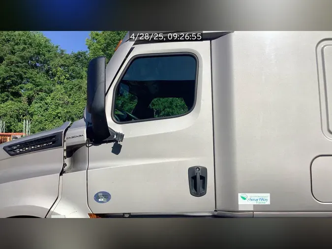 2021 Freightliner Cascadia