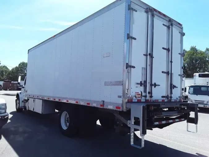 2017 FREIGHTLINER/MERCEDES M2 106