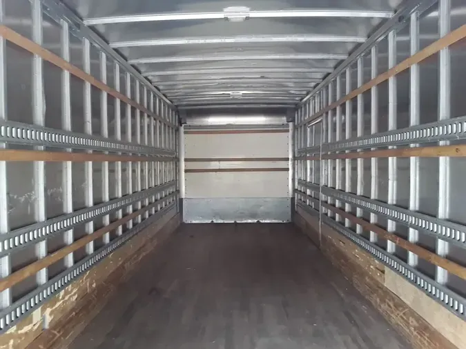 2019 FREIGHTLINER M2 106
