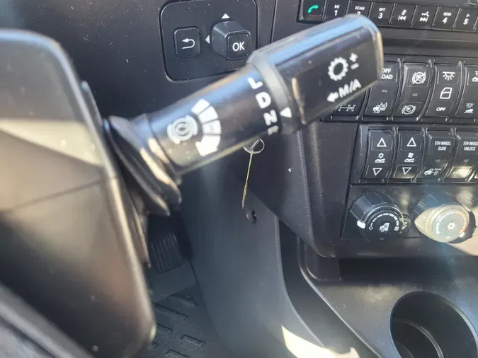 2022 International LT625