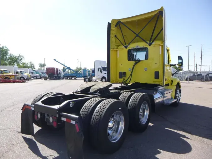 2023 Peterbilt 579ad33e50825b42d4a5f18a7424ae81191